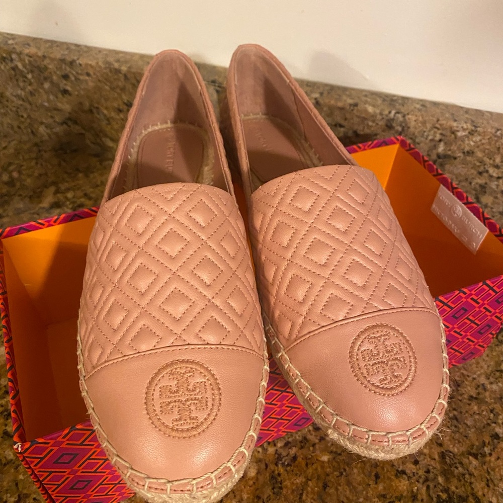 Tory Burch Espadrilles size 9 nwot